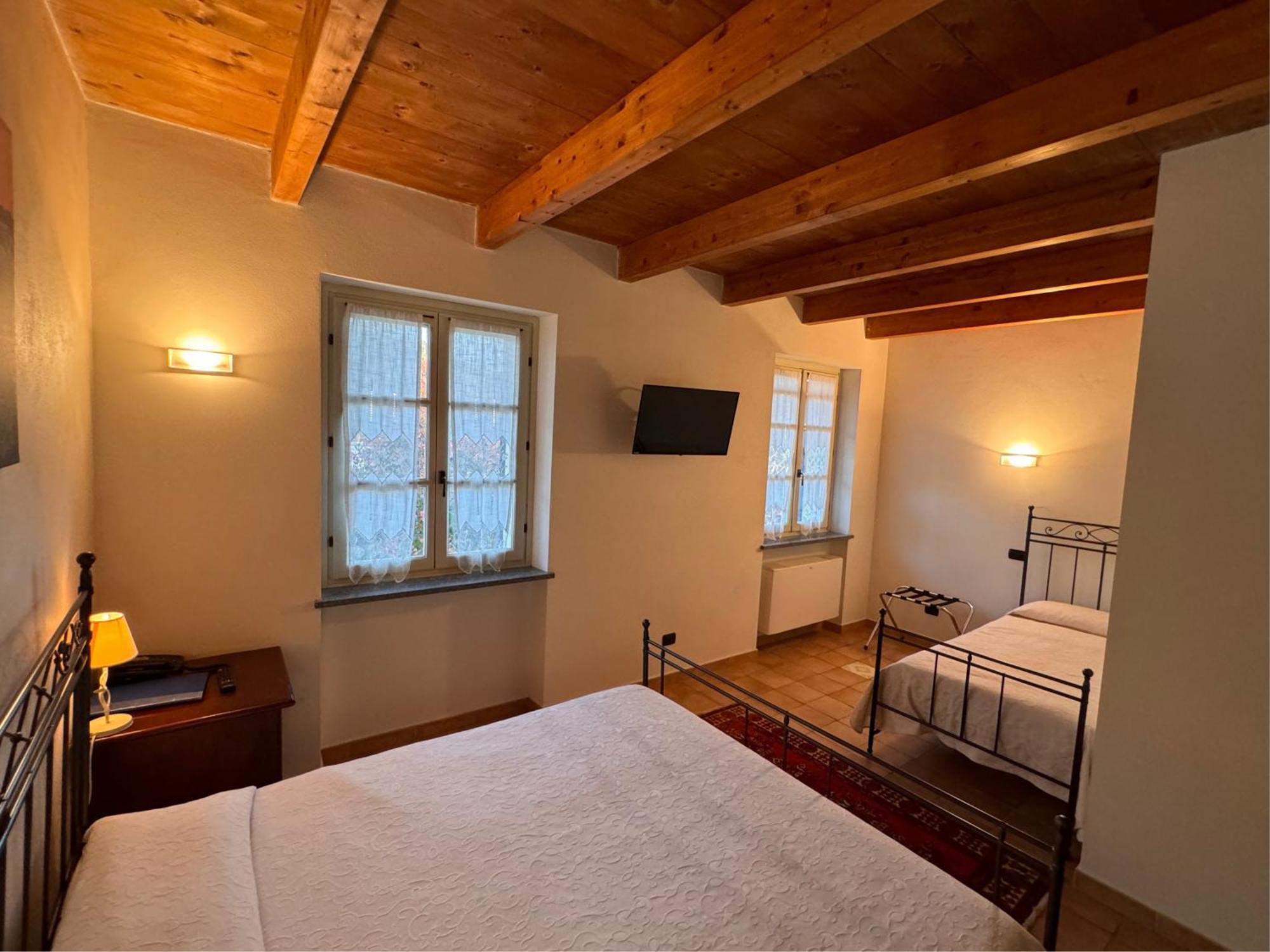 קוסטיליולה ד'אסטי Agriturismo Podere La Piazza מראה חיצוני תמונה